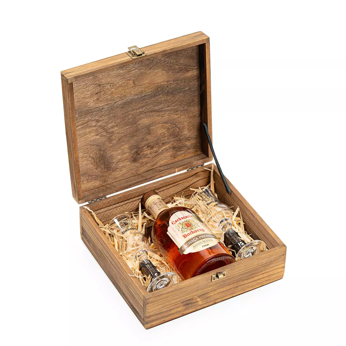 Caixa Cachaça Envelhecida em Amburana Premium 750ml + 2 Taças