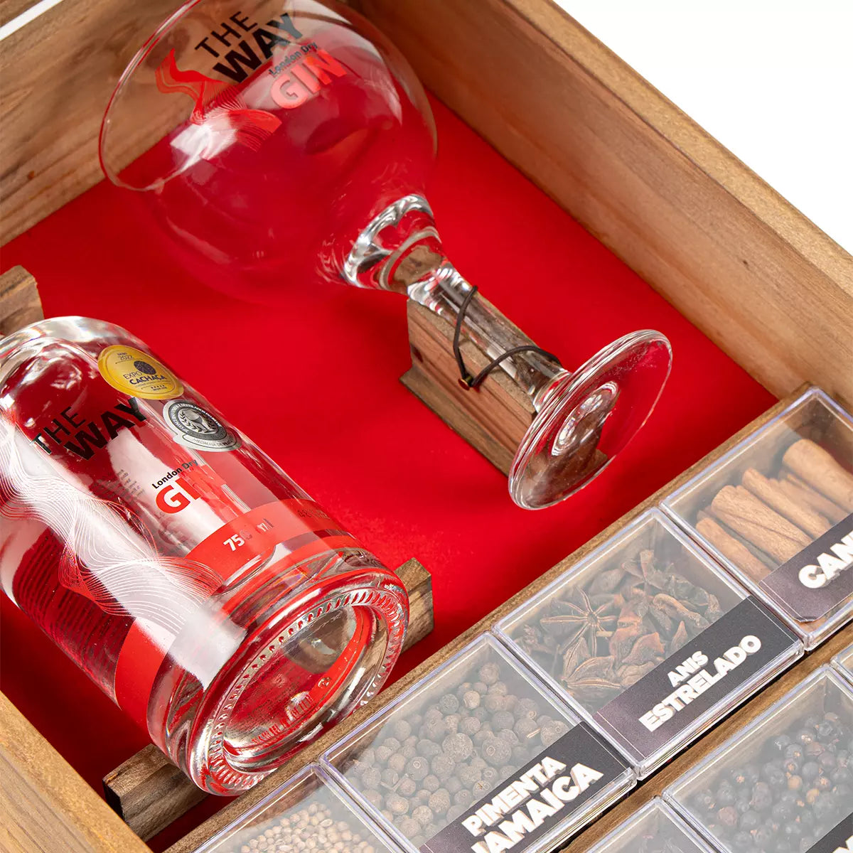 Kit Gin 750ml + Especiarias + Taça