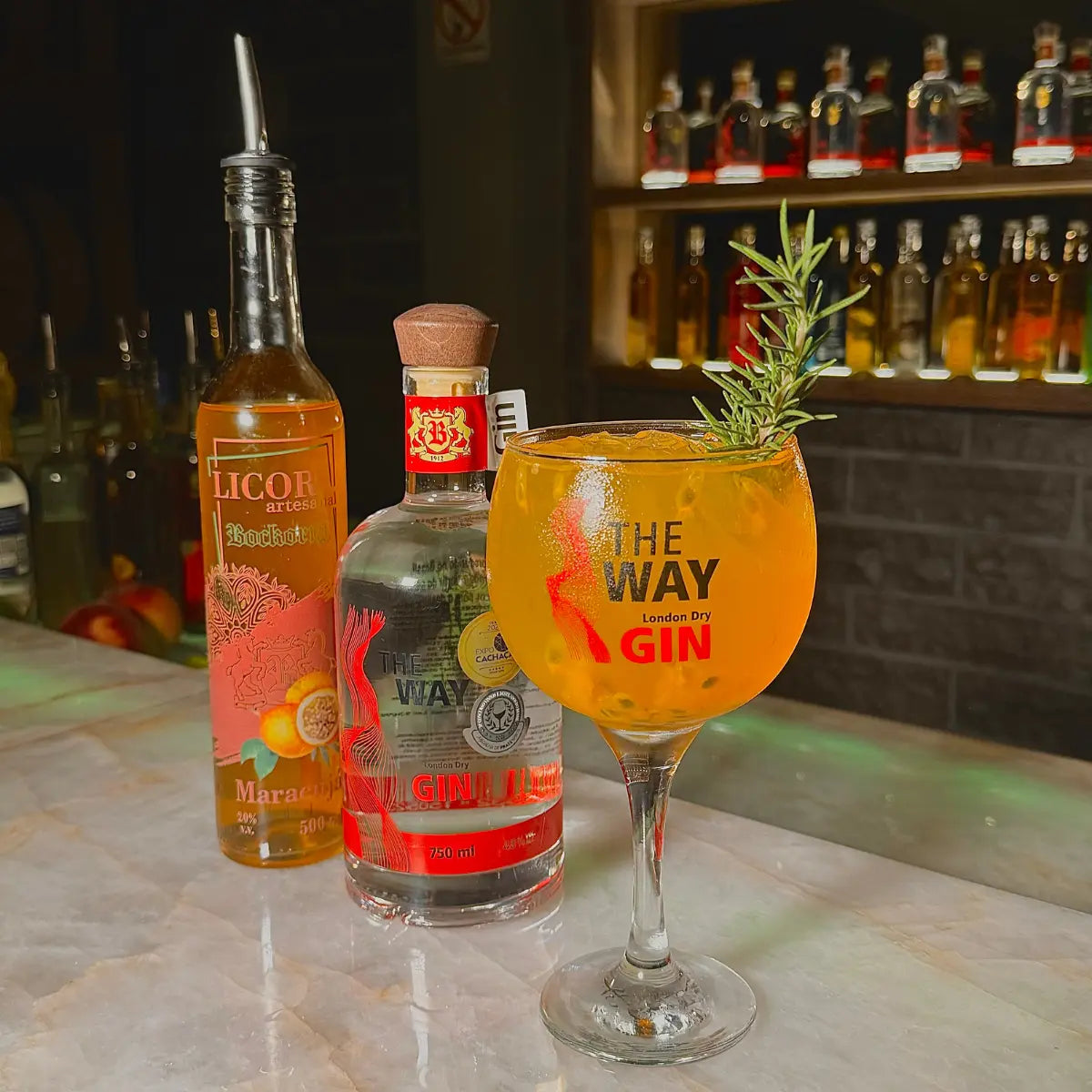 The Way No Stress, drink tropical com gin, maracujá e tônica